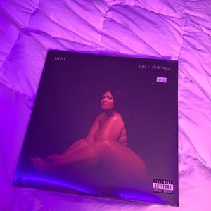 NWT lizzie cuz i love you album vinyl